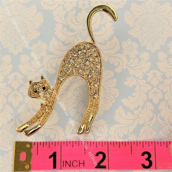 Cat Brooch with sparkling crystals - Picture 5 of 7